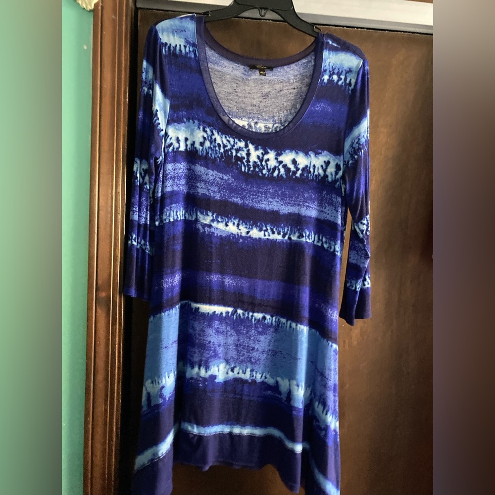 DILLARDS CUPIO tunic Top, L